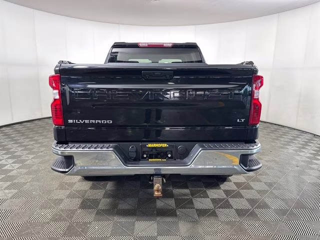 2022 Black Chevrolet Silverado 1500 LT 4X4 Truck