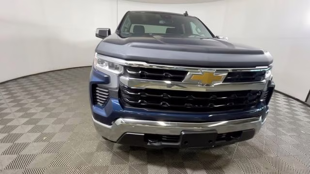 2023 Northsky Blue Metallic Chevrolet Silverado 1500 LT 4X4 Truck