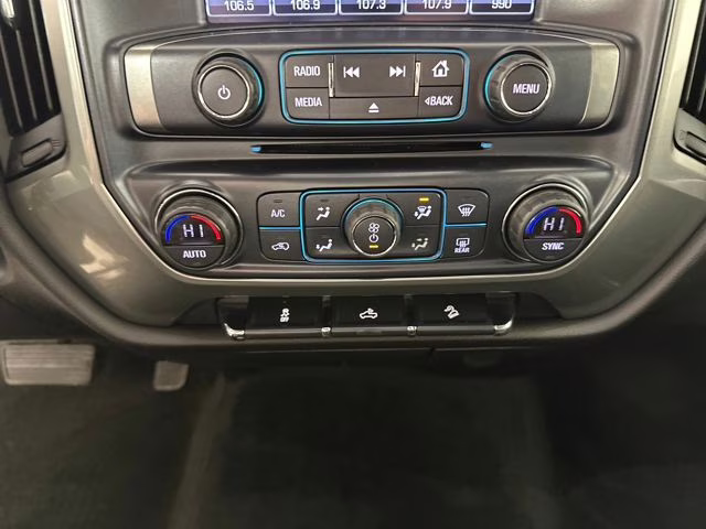 2018 Summit White Chevrolet Silverado 1500 LT 4X4 Truck