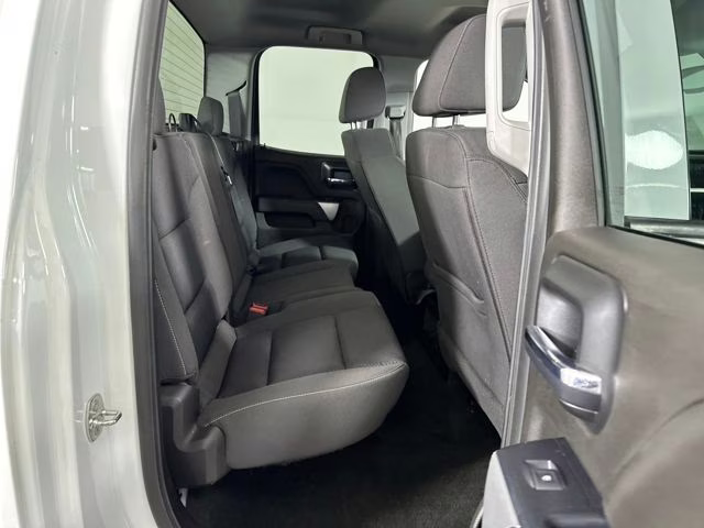 2018 Summit White Chevrolet Silverado 1500 LT 4X4 Truck
