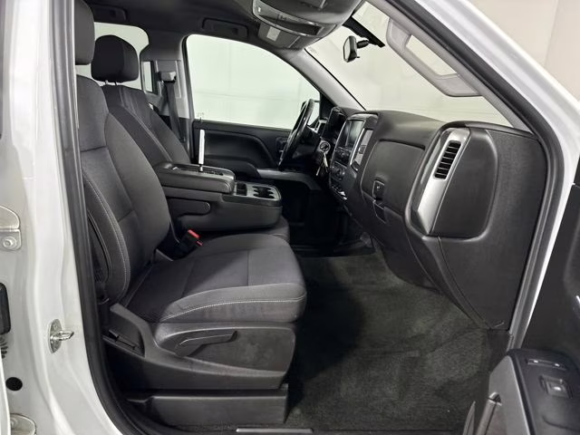 2018 Summit White Chevrolet Silverado 1500 LT 4X4 Truck