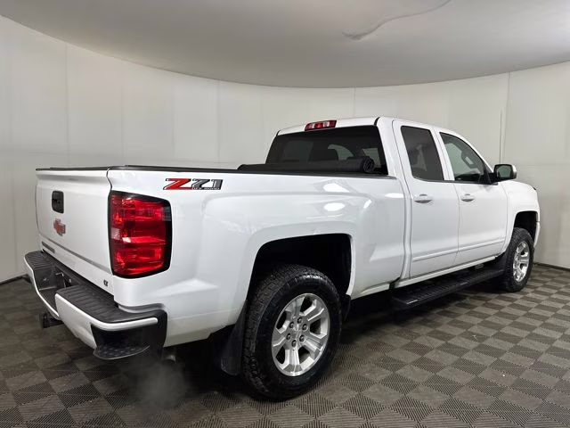 2018 Summit White Chevrolet Silverado 1500 LT 4X4 Truck