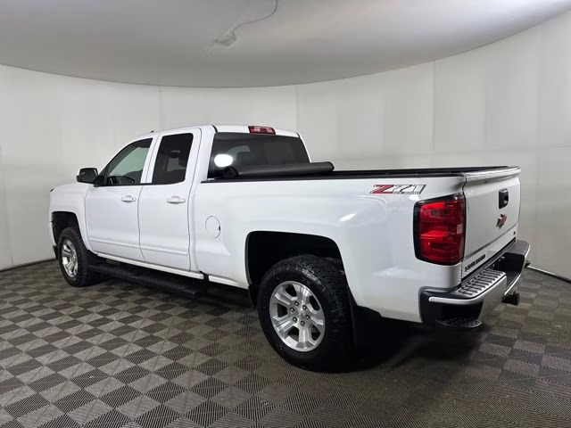 2018 Summit White Chevrolet Silverado 1500 LT 4X4 Truck