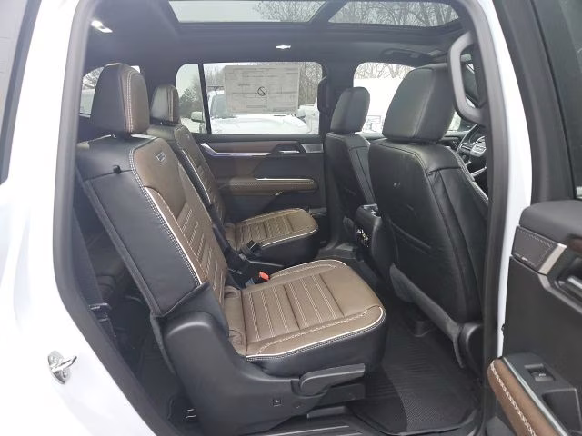 2026 Glacier White Tricoat GMC Acadia Denali Ultimate AWD SUV