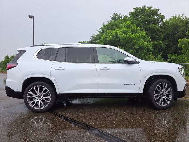 2026 Glacier White Tricoat GMC Acadia Denali Ultimate AWD SUV