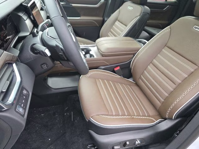 2026 Glacier White Tricoat GMC Acadia Denali Ultimate AWD SUV
