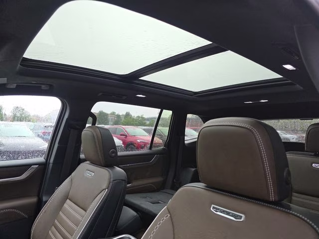 2026 Glacier White Tricoat GMC Acadia Denali Ultimate AWD SUV