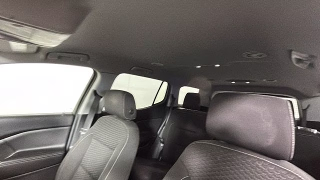 2017 Summit White GMC Acadia SLE-2 FWD SUV