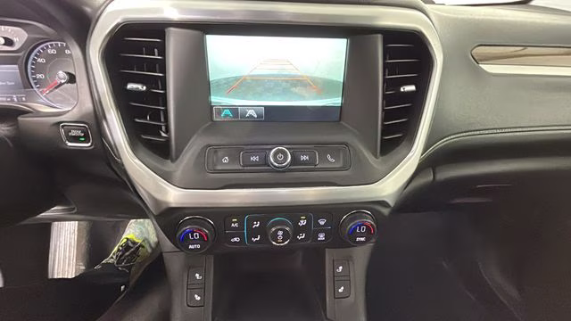 2017 Summit White GMC Acadia SLE-2 FWD SUV