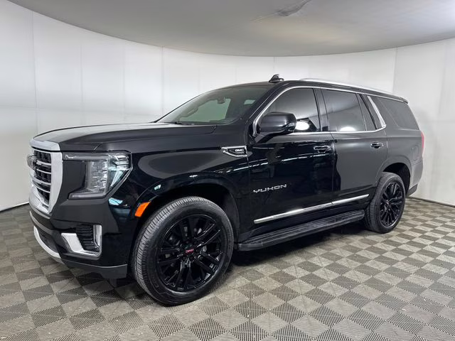 2021 Onyx Black GMC Yukon SLT 4X4 SUV