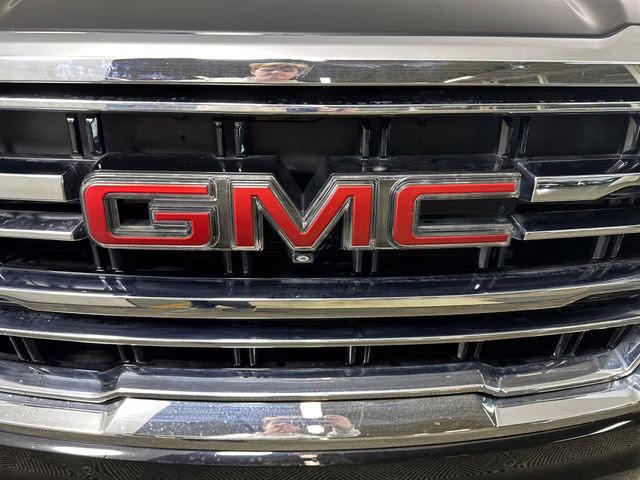 2021 Onyx Black GMC Yukon SLT 4X4 SUV