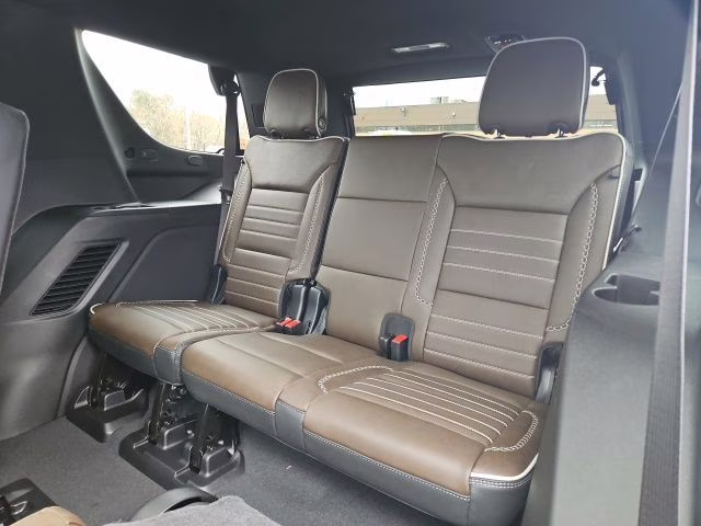2026 Glacier White Tricoat GMC Yukon Denali Ultimate 4X4 SUV