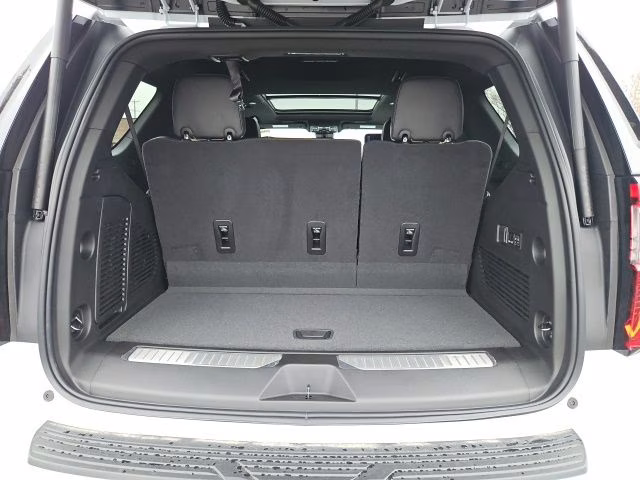 2026 Glacier White Tricoat GMC Yukon Denali Ultimate 4X4 SUV