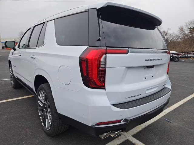 2026 Glacier White Tricoat GMC Yukon Denali Ultimate 4X4 SUV