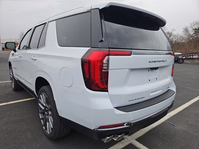 2026 Glacier White Tricoat GMC Yukon Denali Ultimate 4X4 SUV