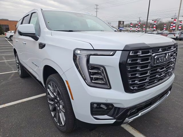 2026 Glacier White Tricoat GMC Yukon Denali Ultimate 4X4 SUV