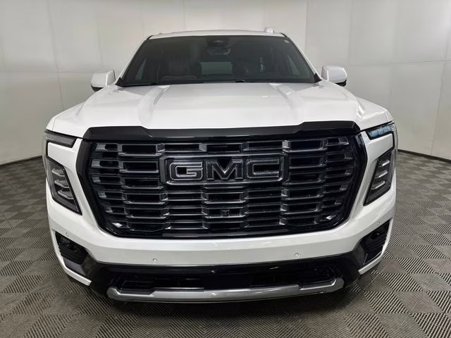 2025 White Frost Tricoat GMC Yukon Denali Ultimate 4X4 SUV