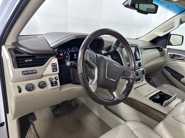 2020 Summit White GMC Yukon XL Denali 4X4 SUV