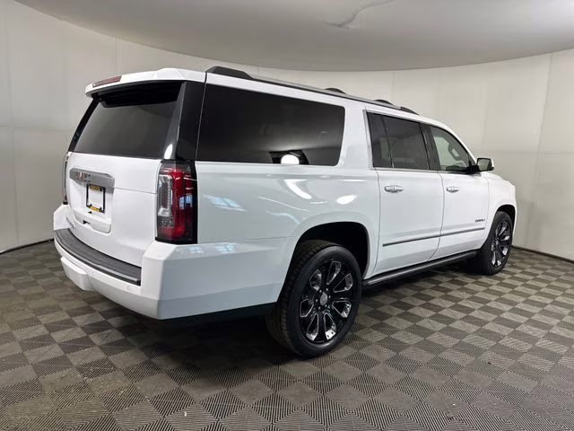 2020 Summit White GMC Yukon XL Denali 4X4 SUV