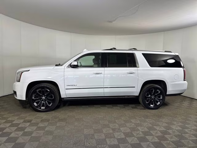 2020 Summit White GMC Yukon XL Denali 4X4 SUV