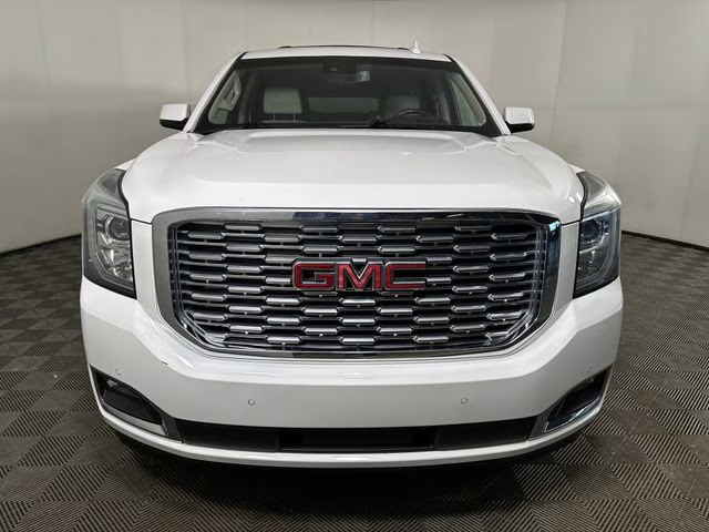 2020 Summit White GMC Yukon XL Denali 4X4 SUV