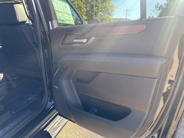 2026 Onyx Black GMC Yukon XL Denali 4X4 SUV