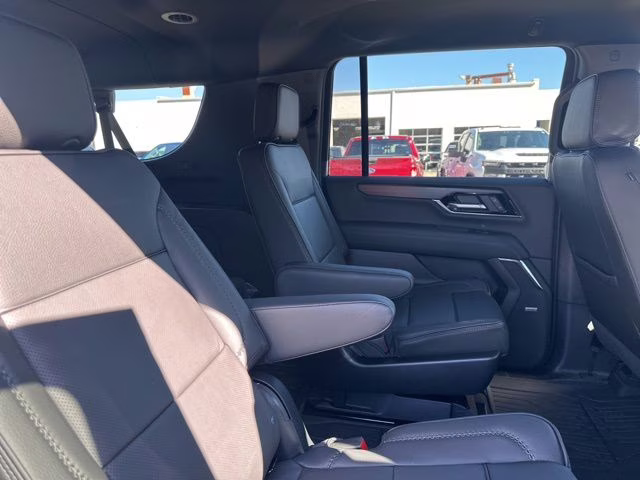 2026 Onyx Black GMC Yukon XL Denali 4X4 SUV