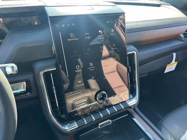 2026 Onyx Black GMC Yukon XL Denali 4X4 SUV