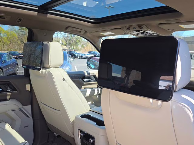2026 Volcanic Red Tintcoat GMC Yukon XL Denali 4X4 SUV
