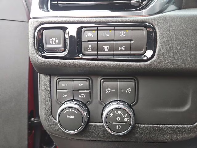 2026 Volcanic Red Tintcoat GMC Yukon XL Denali 4X4 SUV