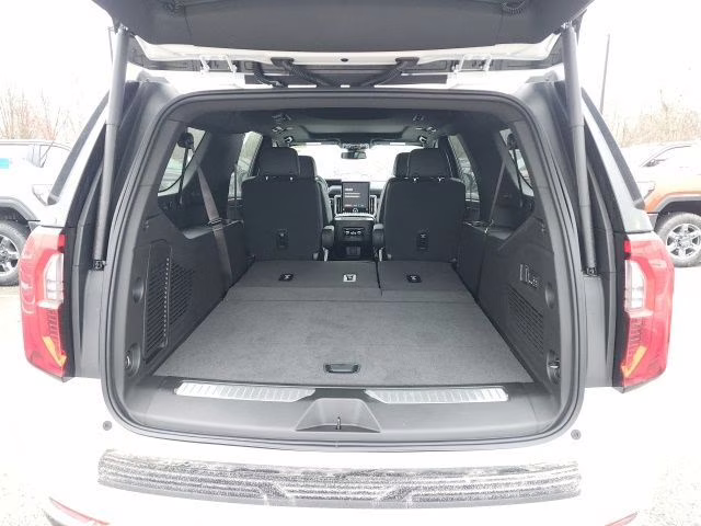 2026 Summit White GMC Yukon XL Denali 4X4 SUV