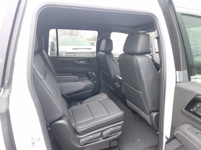 2026 Summit White GMC Yukon XL Denali 4X4 SUV