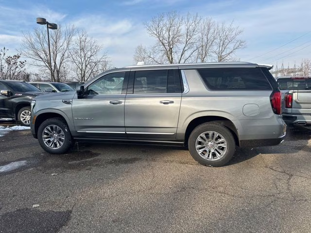 2026 Sterling Metallic GMC Yukon XL Denali 4X4 SUV