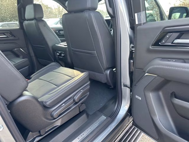 2026 Sterling Metallic GMC Yukon XL Denali 4X4 SUV