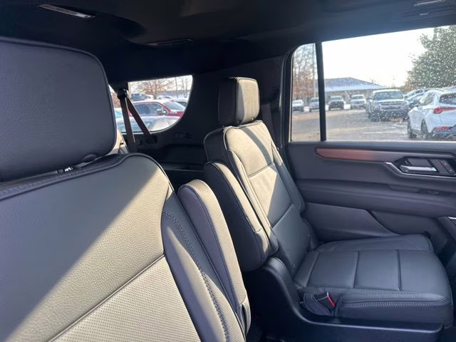 2026 Sterling Metallic GMC Yukon XL Denali 4X4 SUV