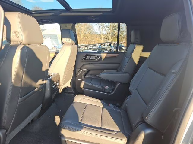 2026 Sterling Metallic GMC Yukon XL Denali 4X4 SUV