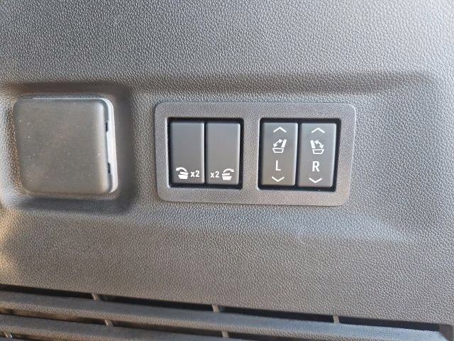 2026 Sterling Metallic GMC Yukon XL Denali 4X4 SUV