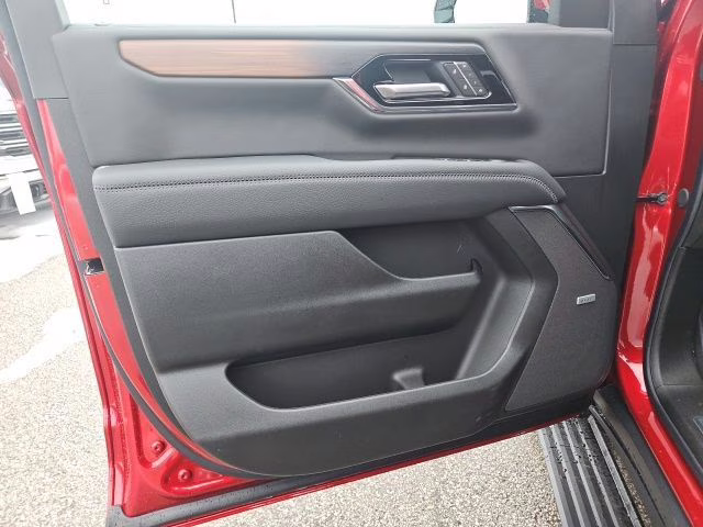 2026 Volcanic Red Tintcoat GMC Yukon XL Denali 4X4 SUV