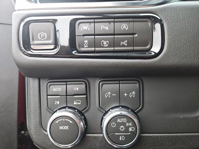 2026 Volcanic Red Tintcoat GMC Yukon XL Denali 4X4 SUV