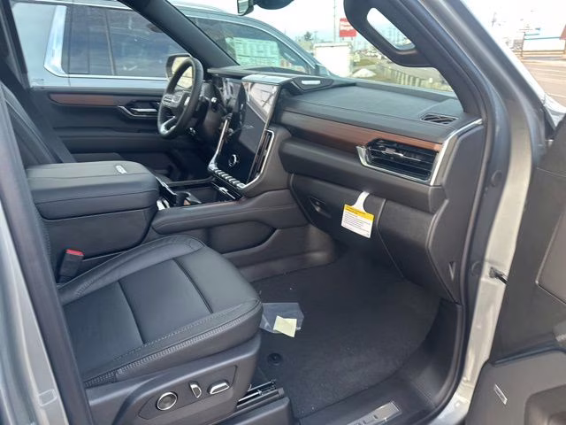 2026 Sterling Metallic GMC Yukon XL Denali 4X4 SUV