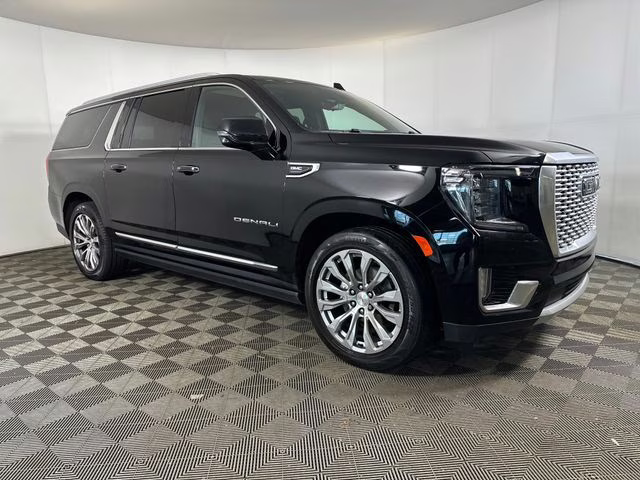 2021 Onyx Black GMC Yukon XL Denali 4X4 SUV