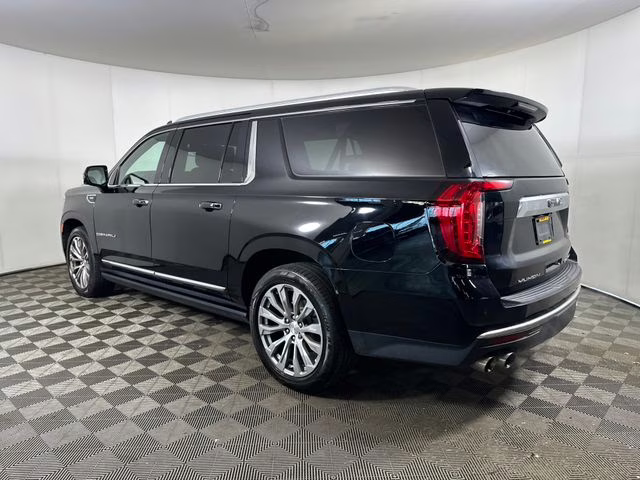 2021 Onyx Black GMC Yukon XL Denali 4X4 SUV