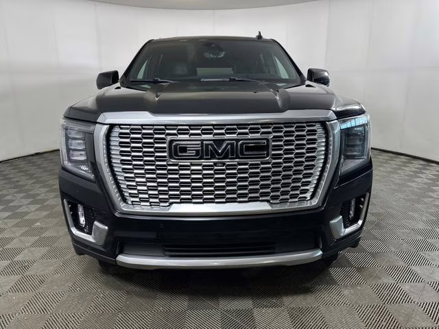 2021 Onyx Black GMC Yukon XL Denali 4X4 SUV