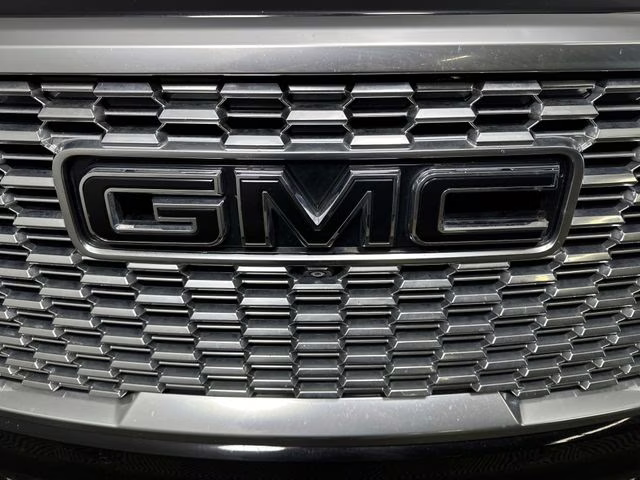 2021 Onyx Black GMC Yukon XL Denali 4X4 SUV