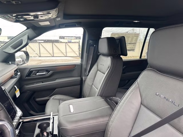 2026 Onyx Black GMC Yukon XL Denali 4X4 SUV
