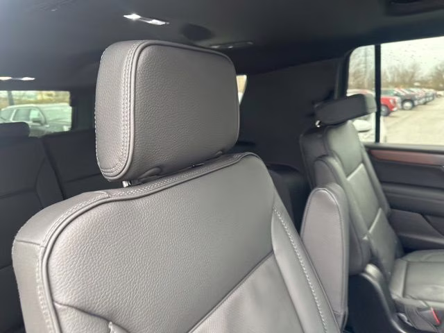 2026 Onyx Black GMC Yukon XL Denali 4X4 SUV