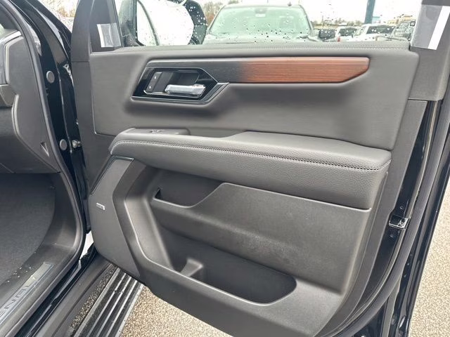 2026 Onyx Black GMC Yukon XL Denali 4X4 SUV