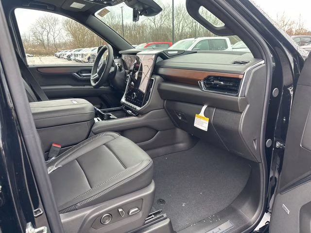 2026 Onyx Black GMC Yukon XL Denali 4X4 SUV