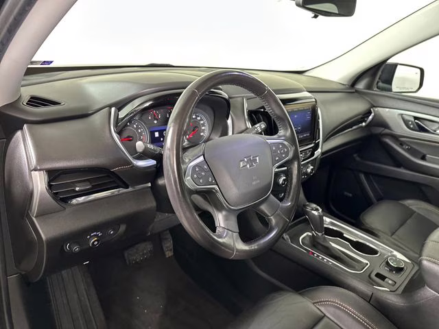 2020 Graphite Metallic Chevrolet Traverse RS AWD SUV