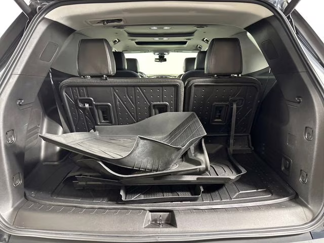 2020 Graphite Metallic Chevrolet Traverse RS AWD SUV